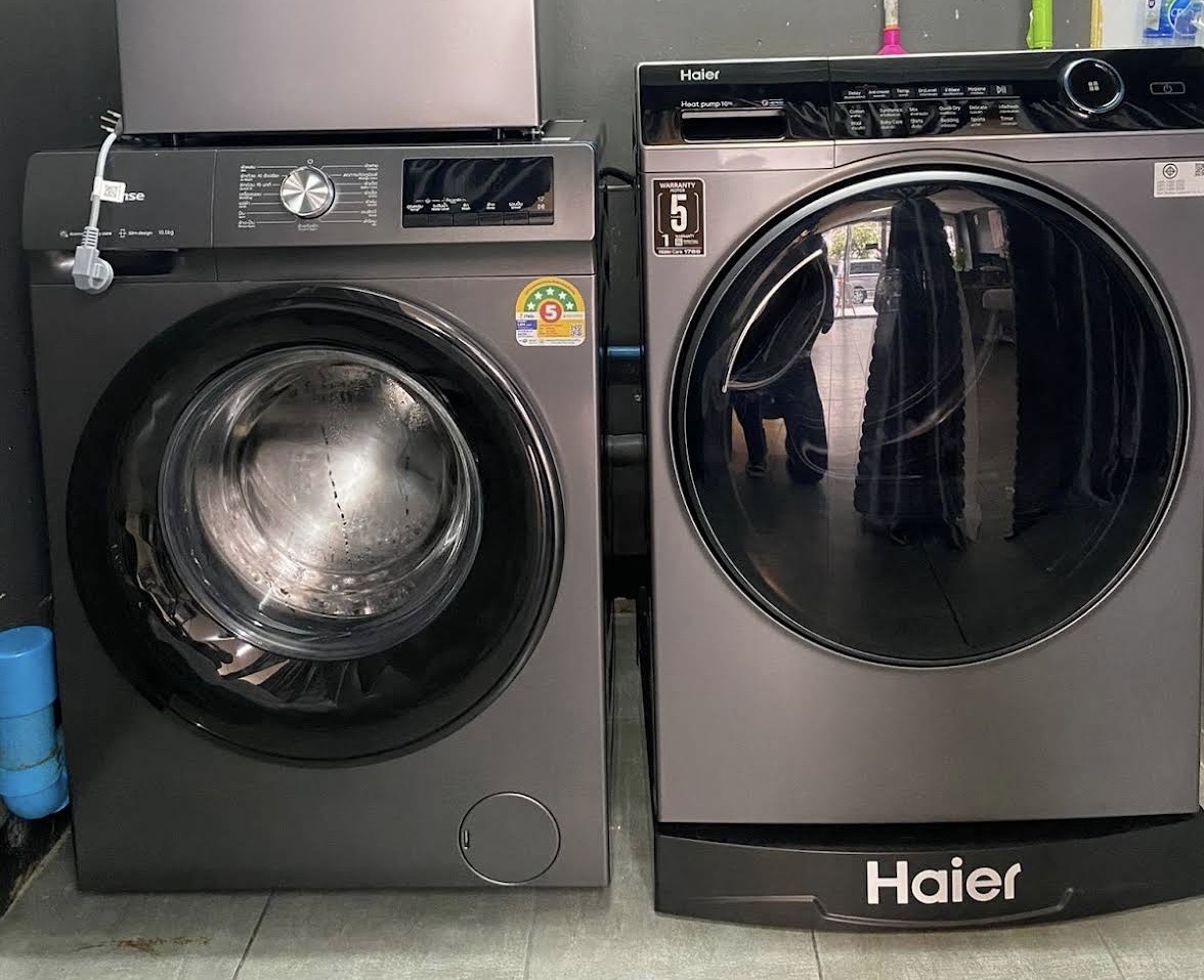 Washing machines at T&Y Elite Mobility laundry